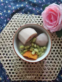 Lotus carrots with soybeans