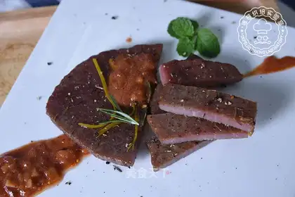 Black pepper steak