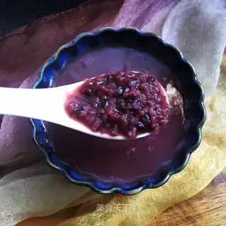 Black rice porridge