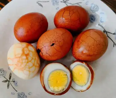 Tea eggs