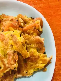 Fried krill eggs