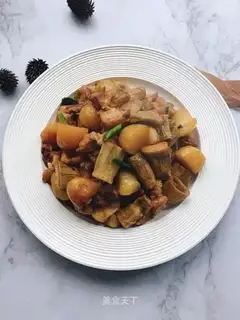 Dry potato stew