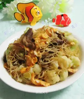 Eggs and oxen gravy