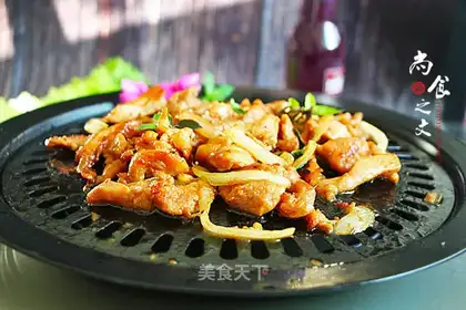 Roasted chicken leg with honey sauce