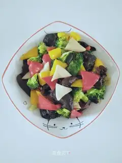 Five-coloured fried