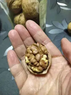 Air frying pot roasted walnuts