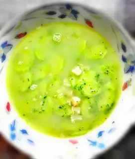 Four seasons of cucumber soup