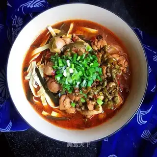 Chicken-cooked rice line