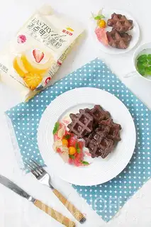 Apricot waffles