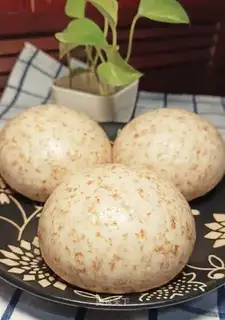The whole wheat bun