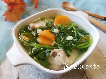 Carrot veggie broth
