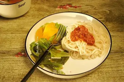 Hot noodles