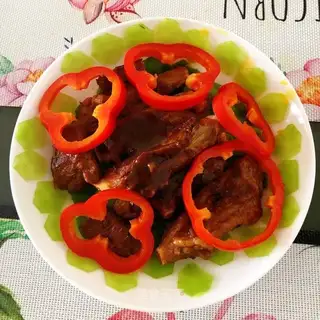 Fried black pepper ribs