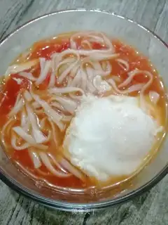 Tomato noodles