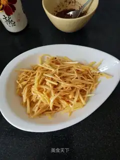 ♪ ♪ The cold laces ♪