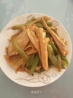 The celery