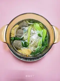 Beefball hot noodles