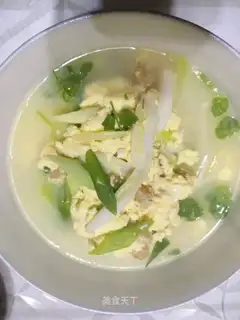 Eggs and bedding
