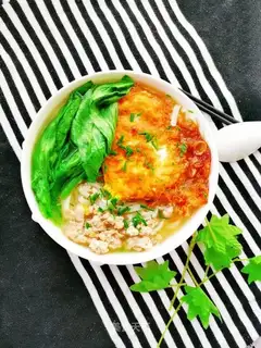 Hot noodles