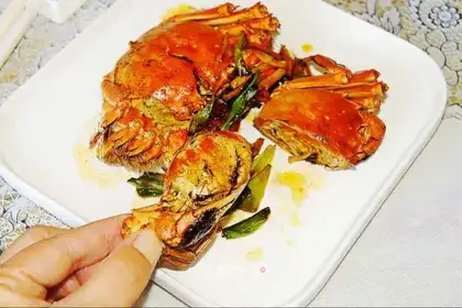 Crabs on the ginger