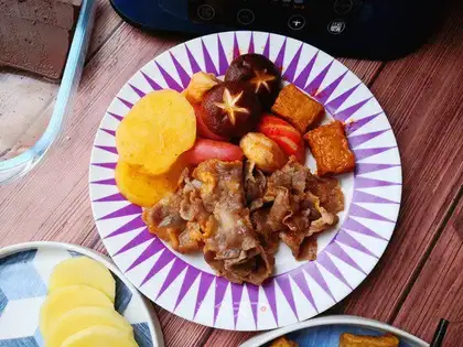 Tomato pan