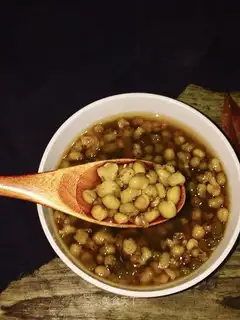 Green bean soup