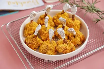 Gold chicken hammer
