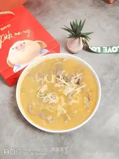 Gold pins and mushrooms