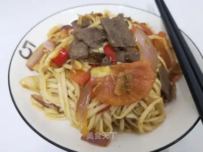 Beef tomato noodles