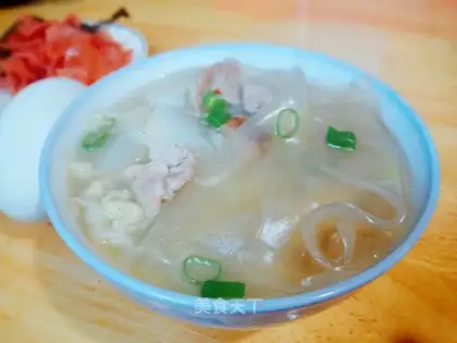 Pork cabbage soup