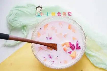 Milk and fruit granulates