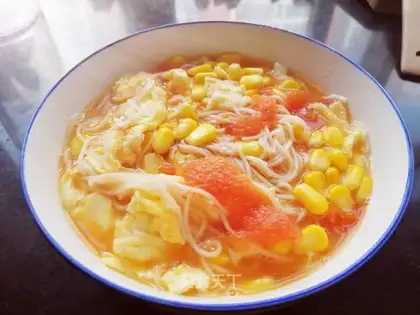 Corn tomato egg noodles