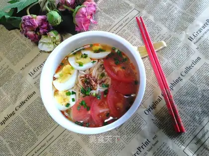 Egg and tomato noodles