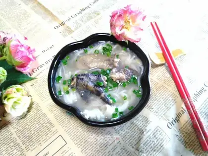 Chicken noodle