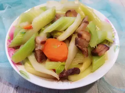 We're going to make some celery