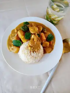 Chicken curry potatoes