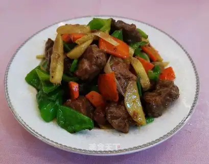 Black pepper beef