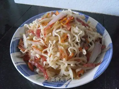 Breakfast noodles