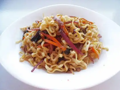 Salted ham noodles
