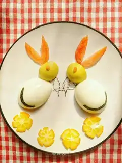 Creative egg practices