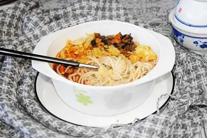 Hot soup snail powder