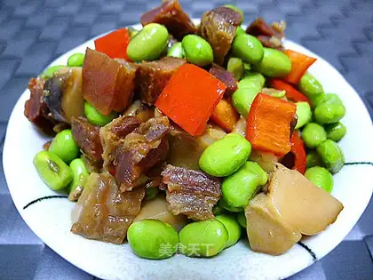 Braised green beans with bacon