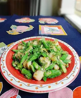 stir-fried okra with fish fillet