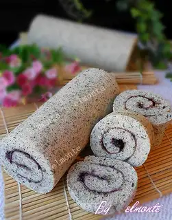 Sesame cake roll