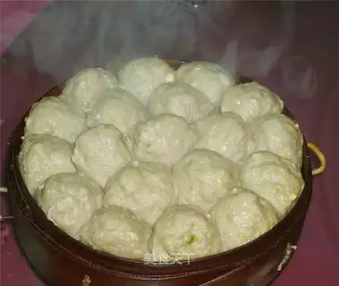 Yiqian Meatballs
