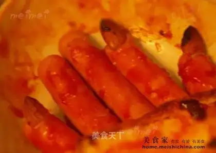 sausage fingers