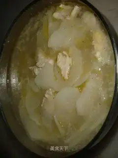 Bergamot chicken slices soup
