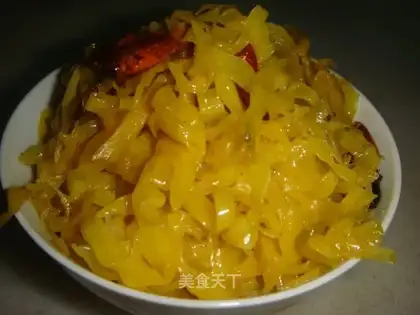 stir-fried spicy food