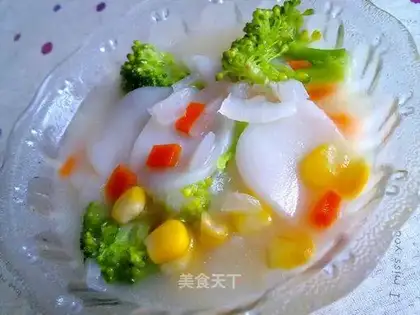 Mixed vegetable rice cake soup