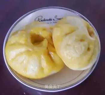 meat buns